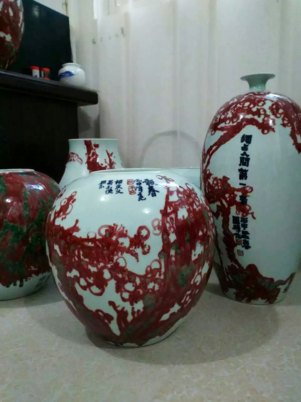 刘子尧赴景德镇画瓷