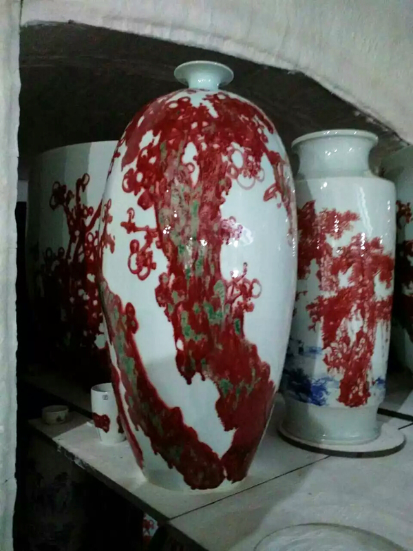 刘子尧赴景德镇画瓷