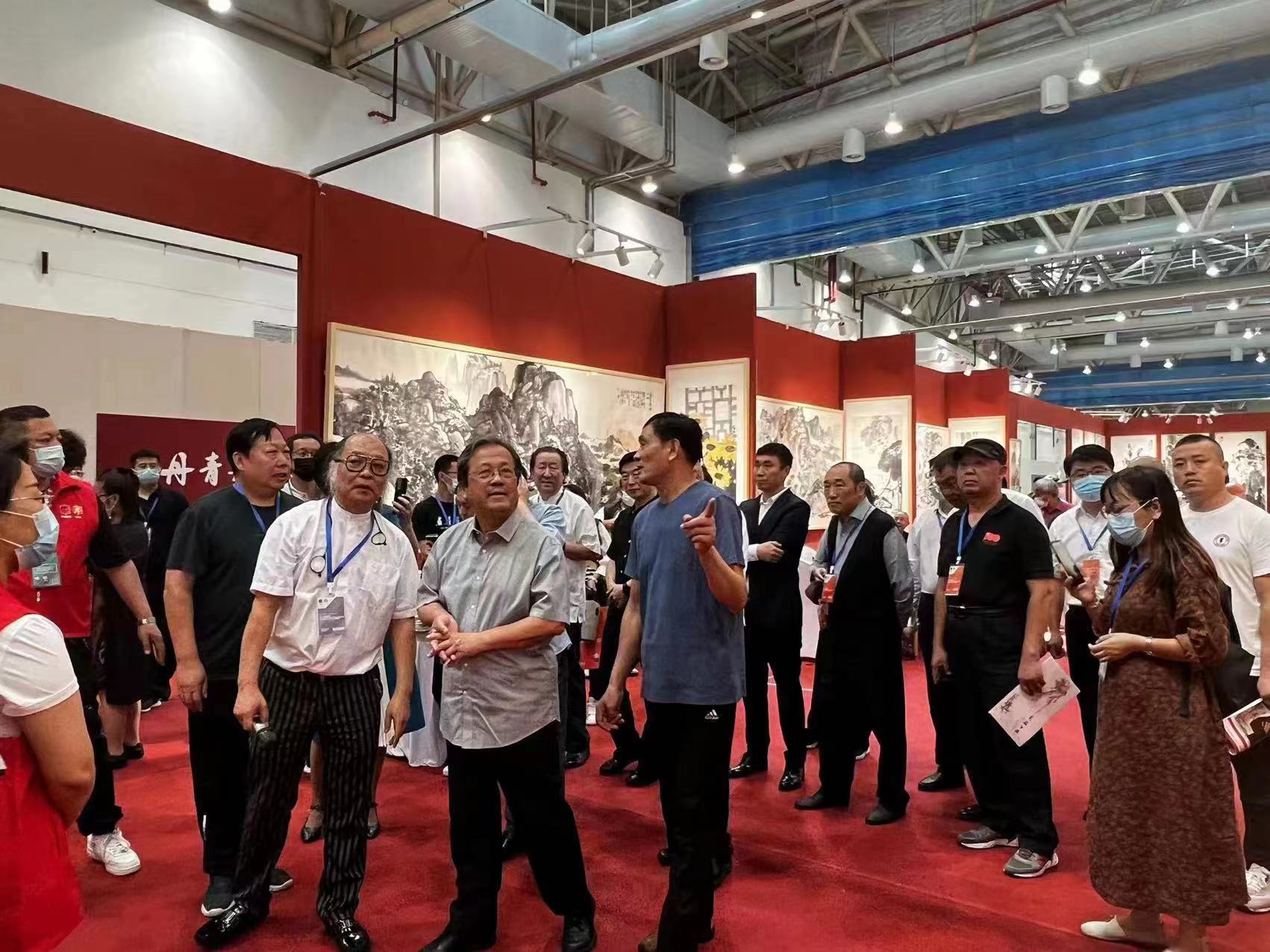 横空出世，莽昆仑，写尽人间春色 - -记刘子尧“本立道生一中国画作品展”闪耀 第十一届中国画节